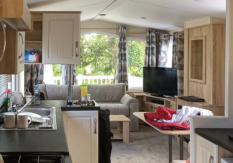 Europa Cypress Lounge