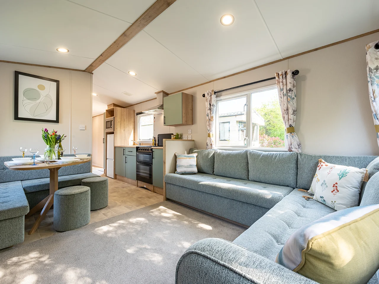 ABI Coworth Open plan - Lounge view through to kitchen